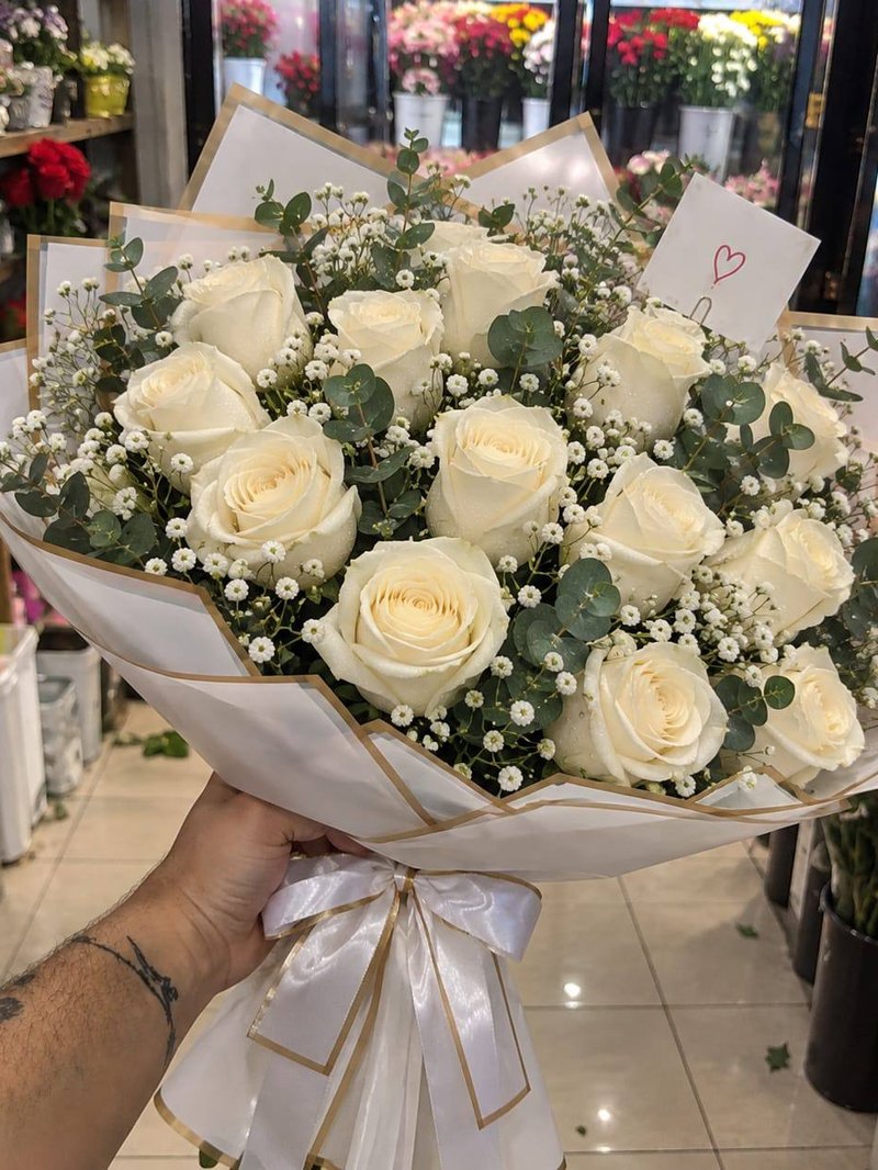 Beyaz Gül Buketi
